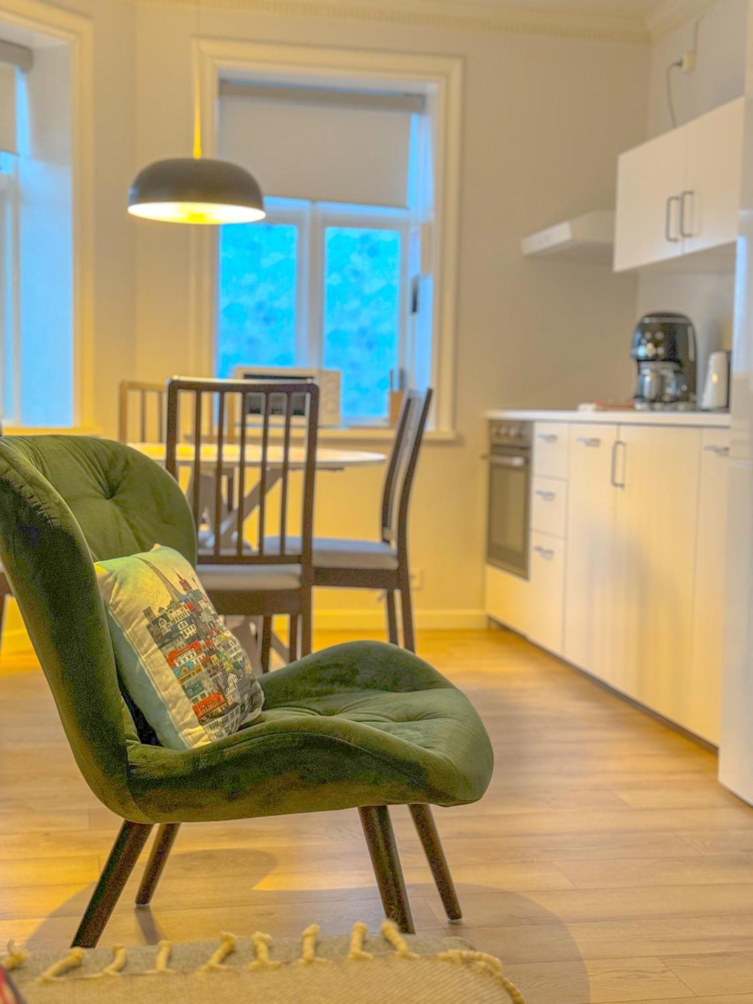 Enjoy Reykjavik Yellow Door Apartment Exterior photo